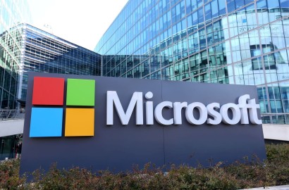 Artificial intelligence worries Microsoft